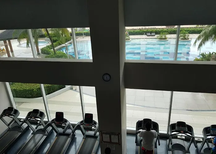 The Beacon Condominium Aparthotel *